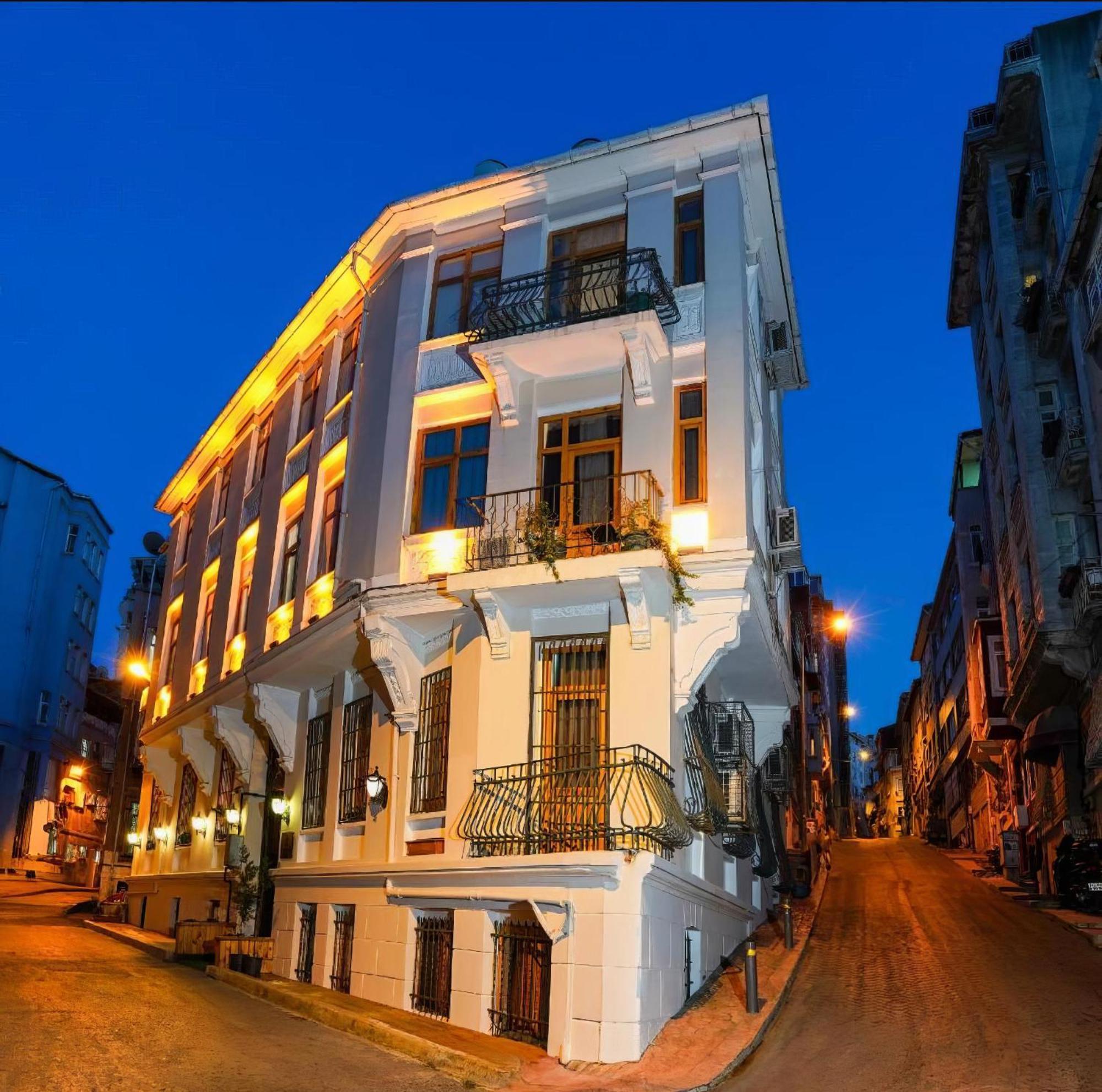 White Bolshoi Rooms Istanbul Luaran gambar